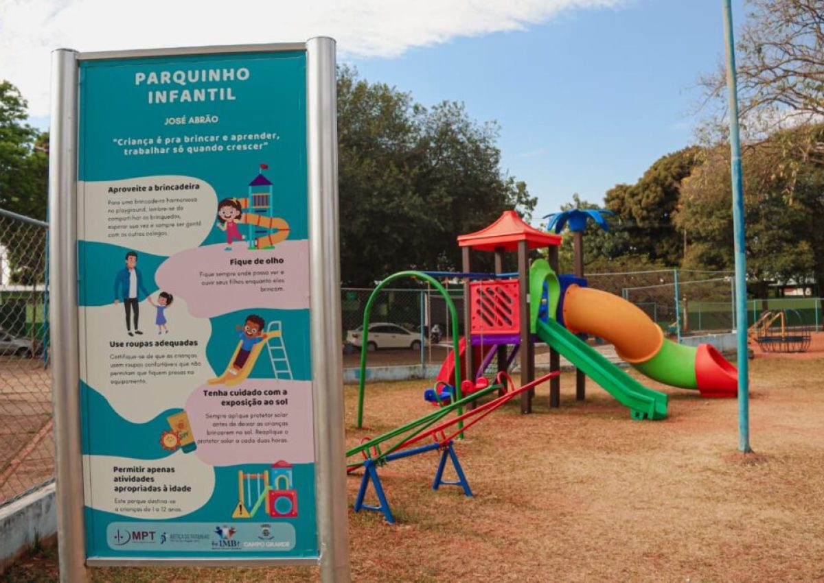 Parquinho infantil José Abraão - Campo Grande MS