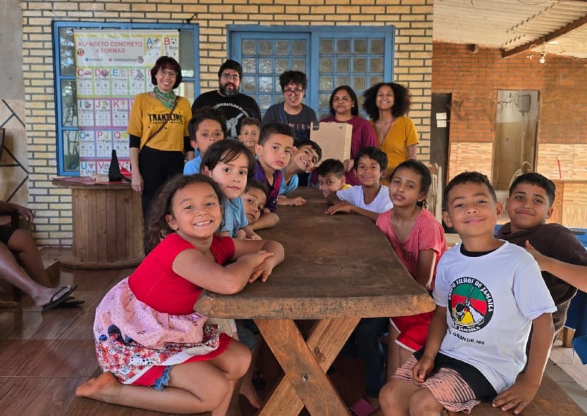 TransCine fortalece comunidades de Campo Grande com entrega de projetores e incentivo à criação de cineclubes